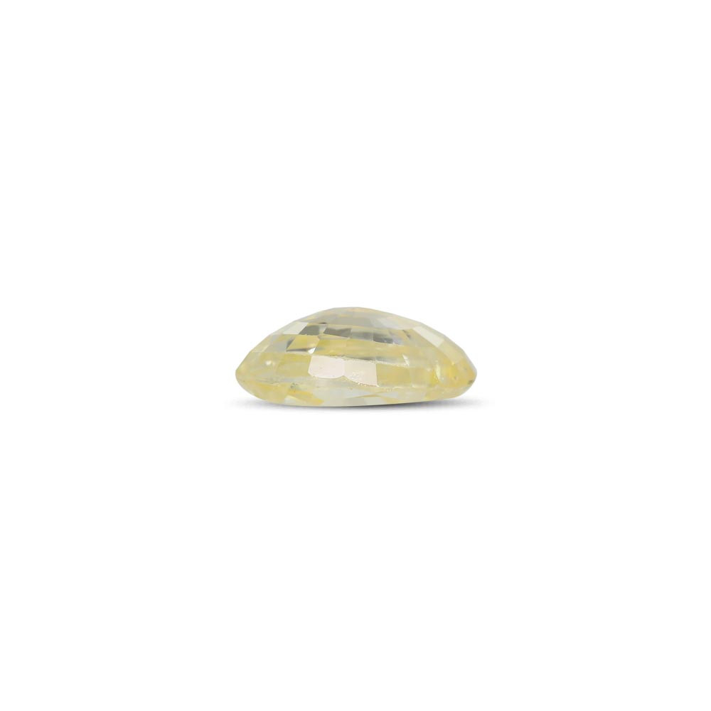 Yellow Sapphire - 3.98 Carat