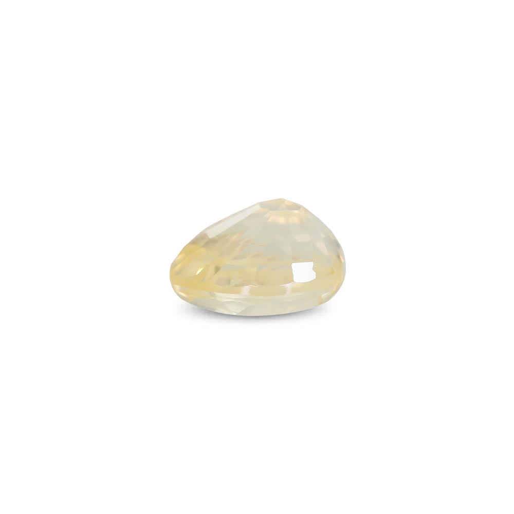 Yellow Sapphire - 4.18 Carat
