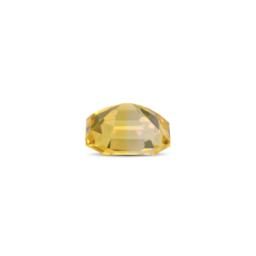 Yellow Sapphire - 4.23 Carat