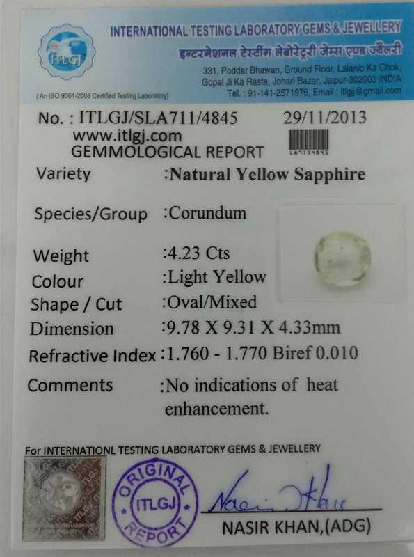 Yellow Sapphire - 4.23 Carat