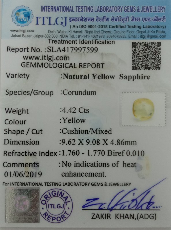 Yellow Sapphire - 4.42 Carat