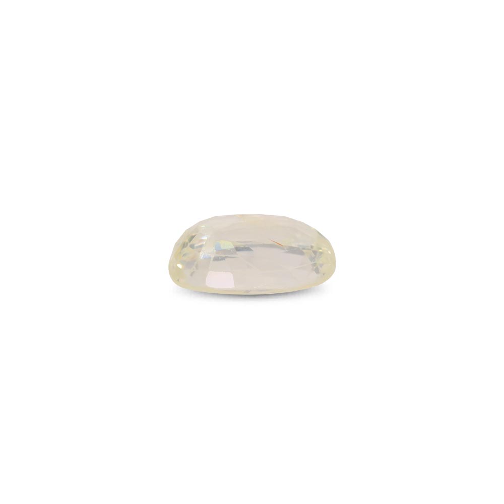 Yellow Sapphire - 4.77 Carat