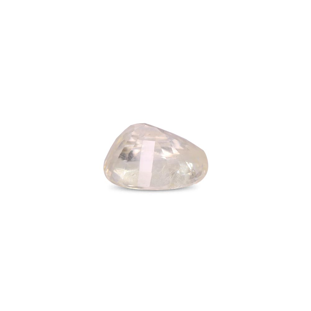 Yellow Sapphire - 5.81 Carat