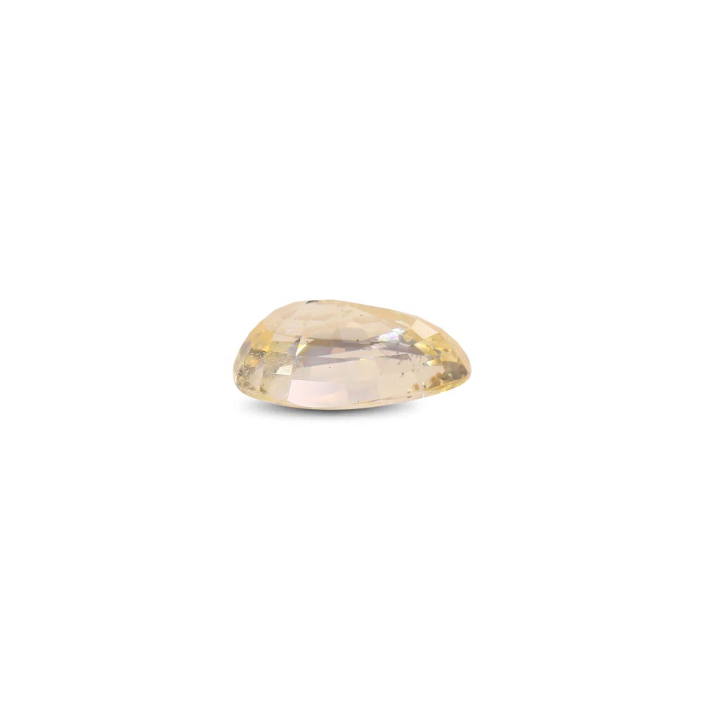Yellow Sapphire - 5.89 Carat