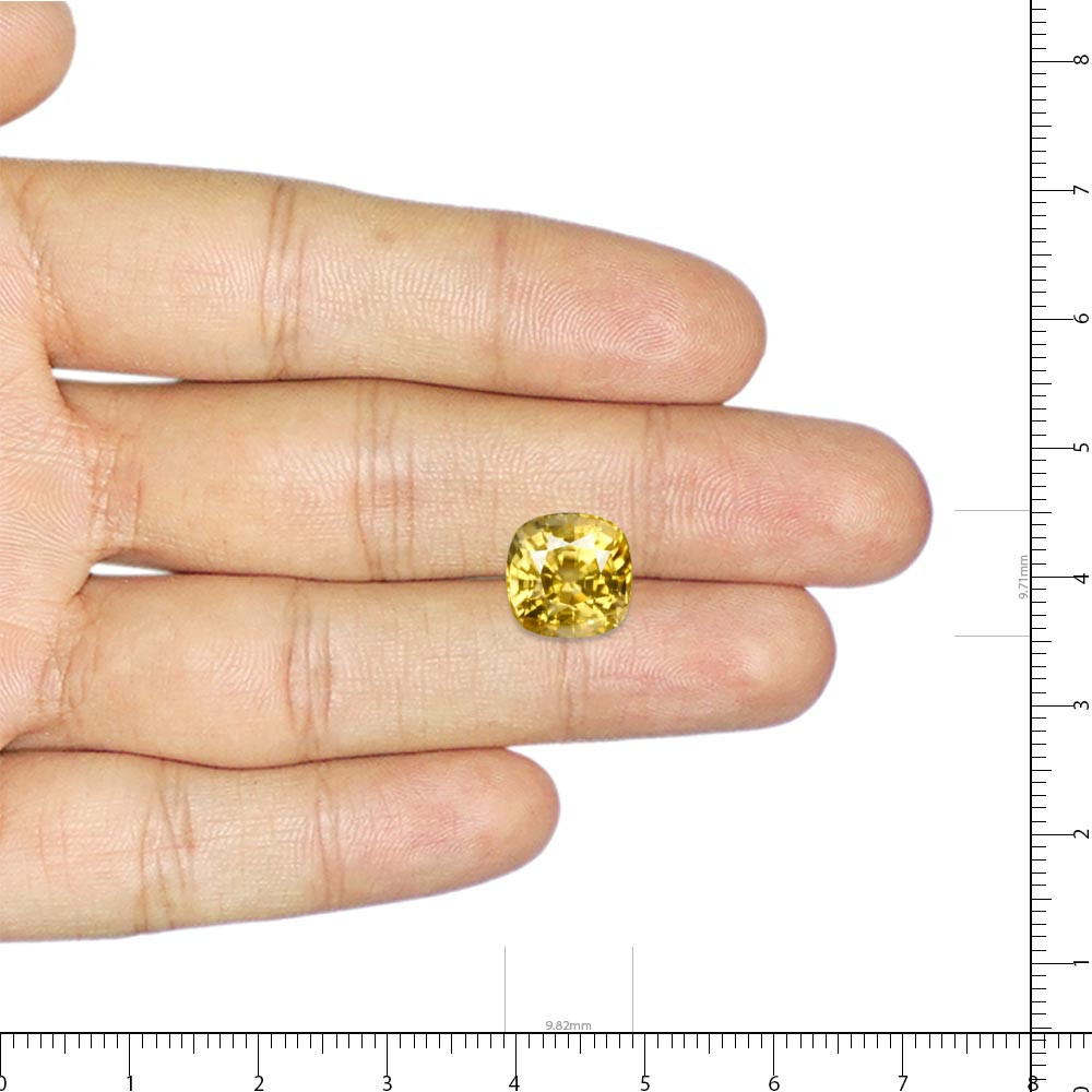 Yellow Sapphire - 6.45 Carat