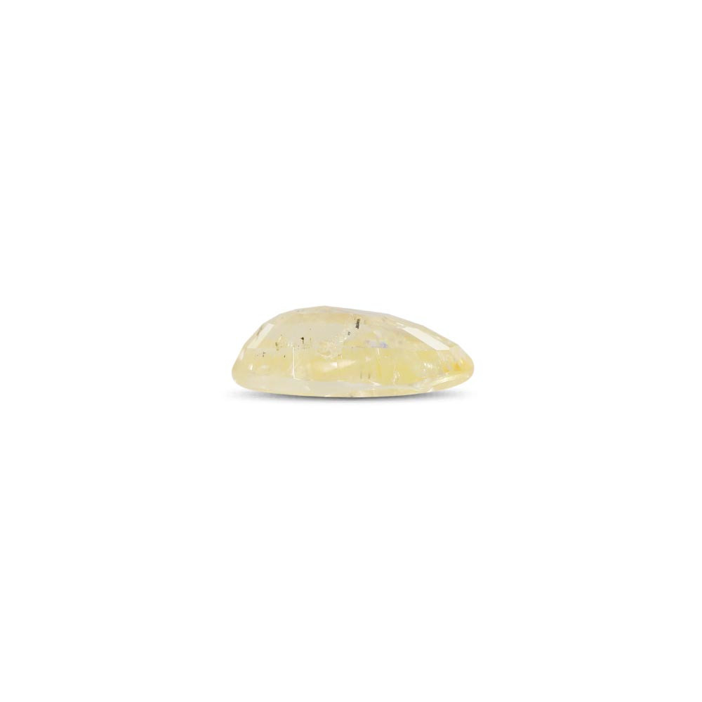 Yellow Sapphire (Pukhraj) - 3.77 Carat