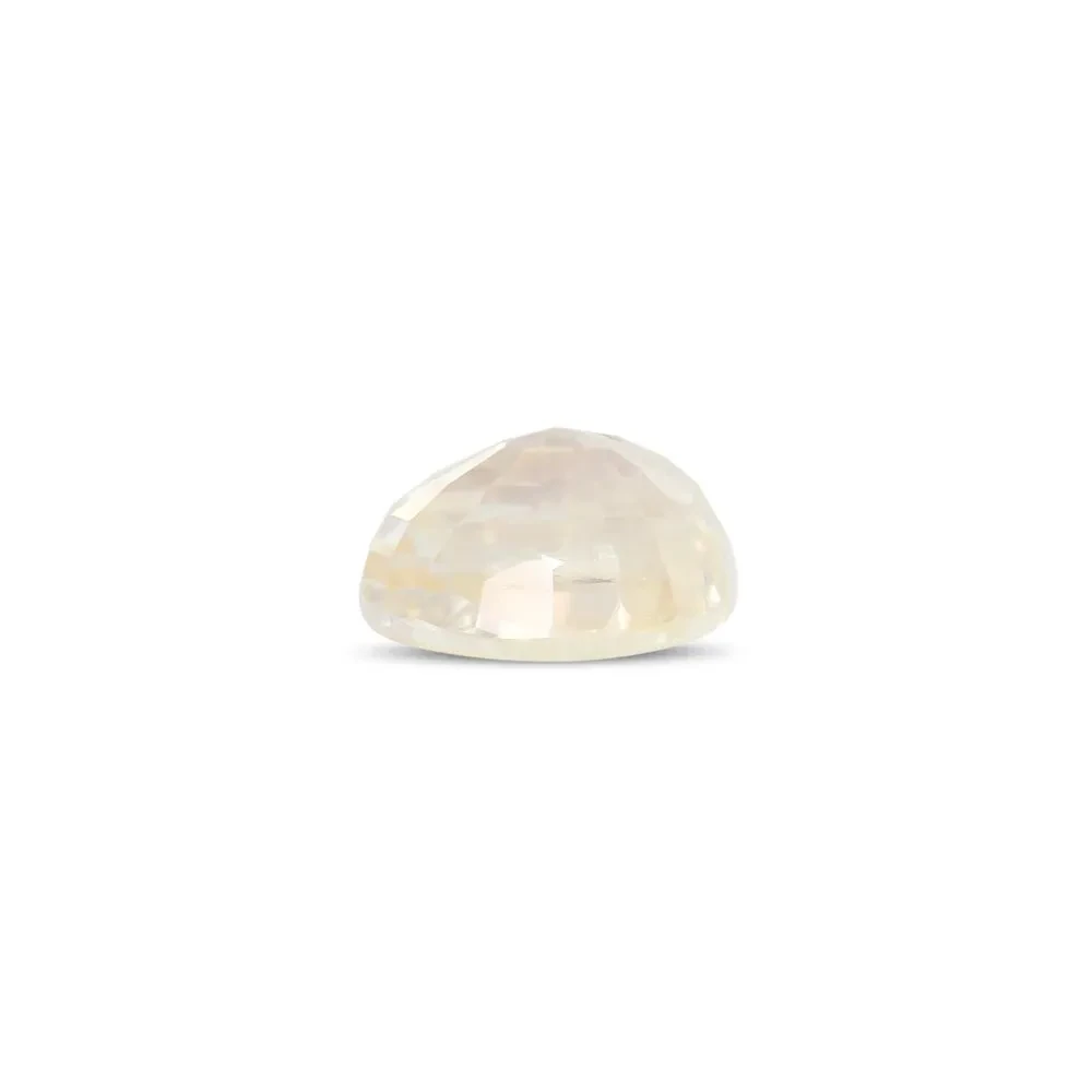 Yellow Sapphire (Pukhraj) - 3.83 Carat