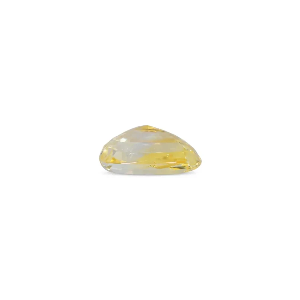 Yellow Sapphire (Pukhraj) - 4.07 Carat