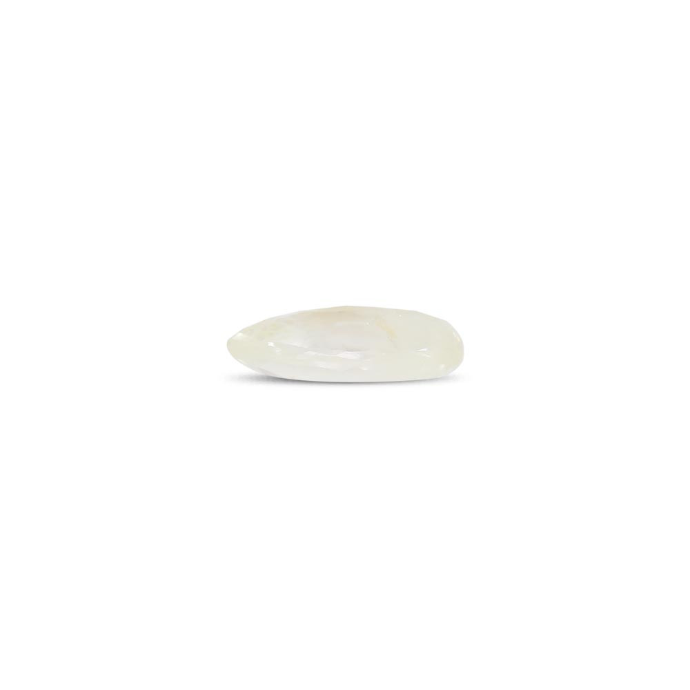 Yellow Sapphire (Pukhraj) - 4.66 Carat