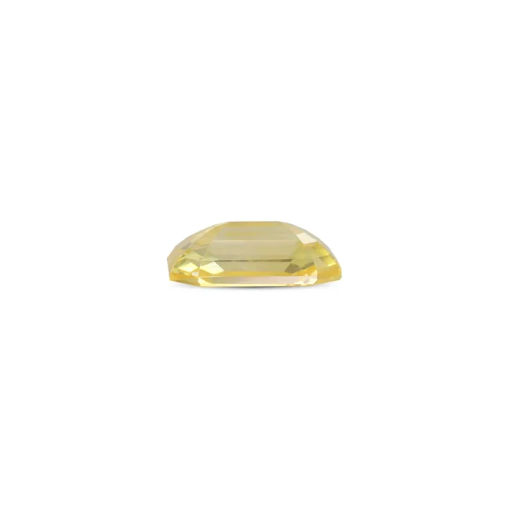 Yellow Sapphire (Pukhraj) - 4.77 Carat