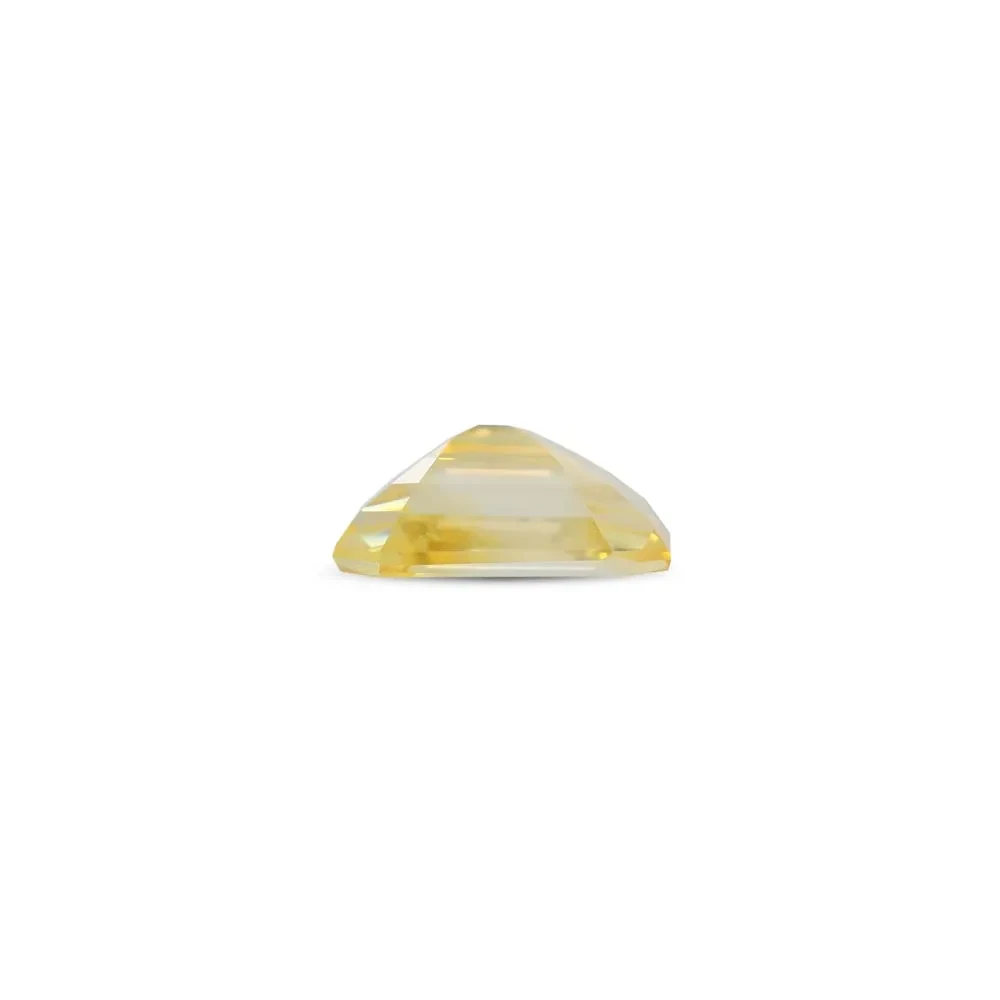 Yellow Sapphire (Pukhraj) - 5.47 Carat