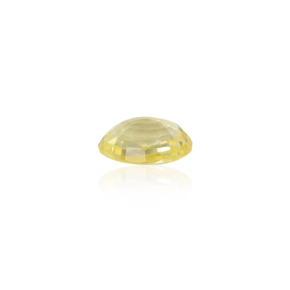 Yellow Sapphire - 2.73 Carat