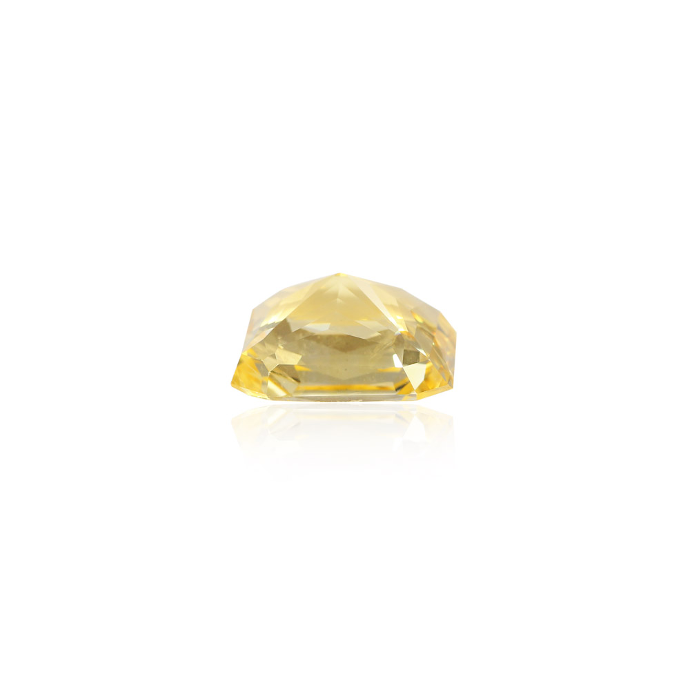 Yellow Sapphire - 13.78 Carat
