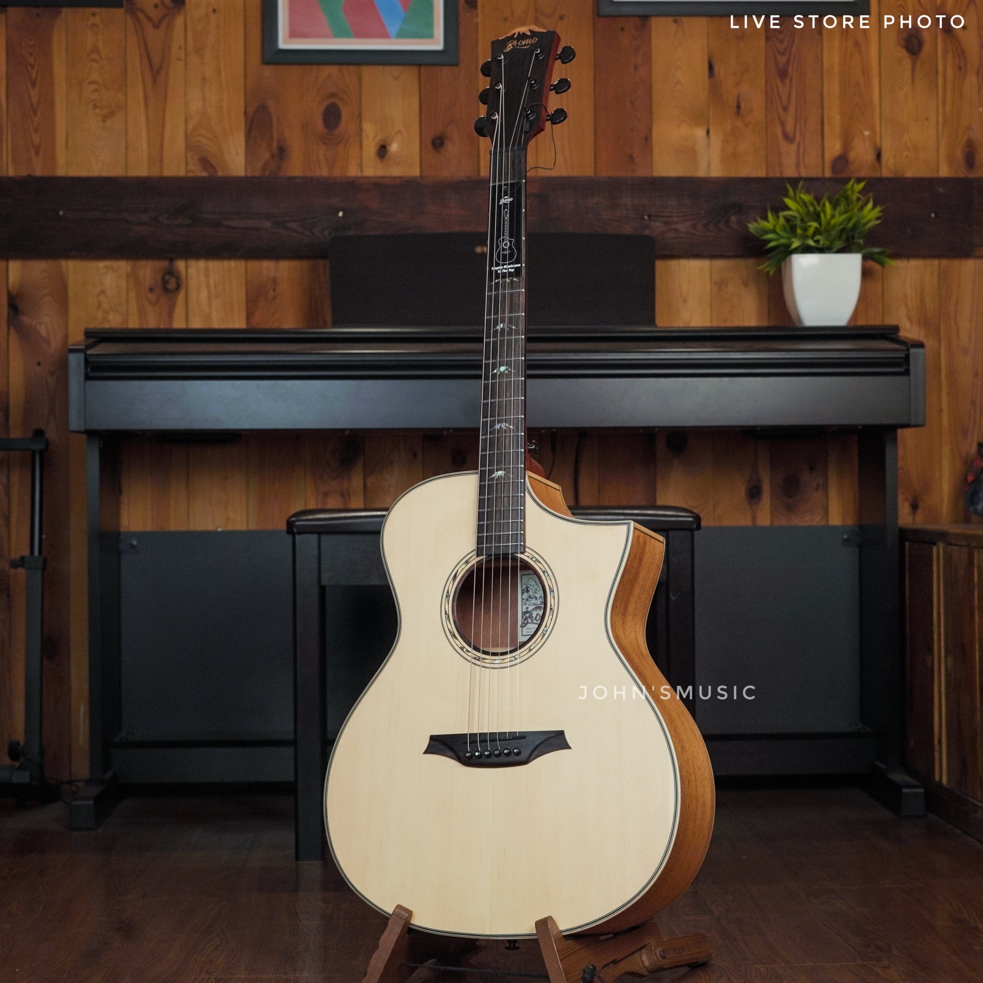 Bromo BAT4C Tahoma series Hillside Auditorium Acoustic Cutaway online in India at johnsmusicin at the lowest price Online price in India