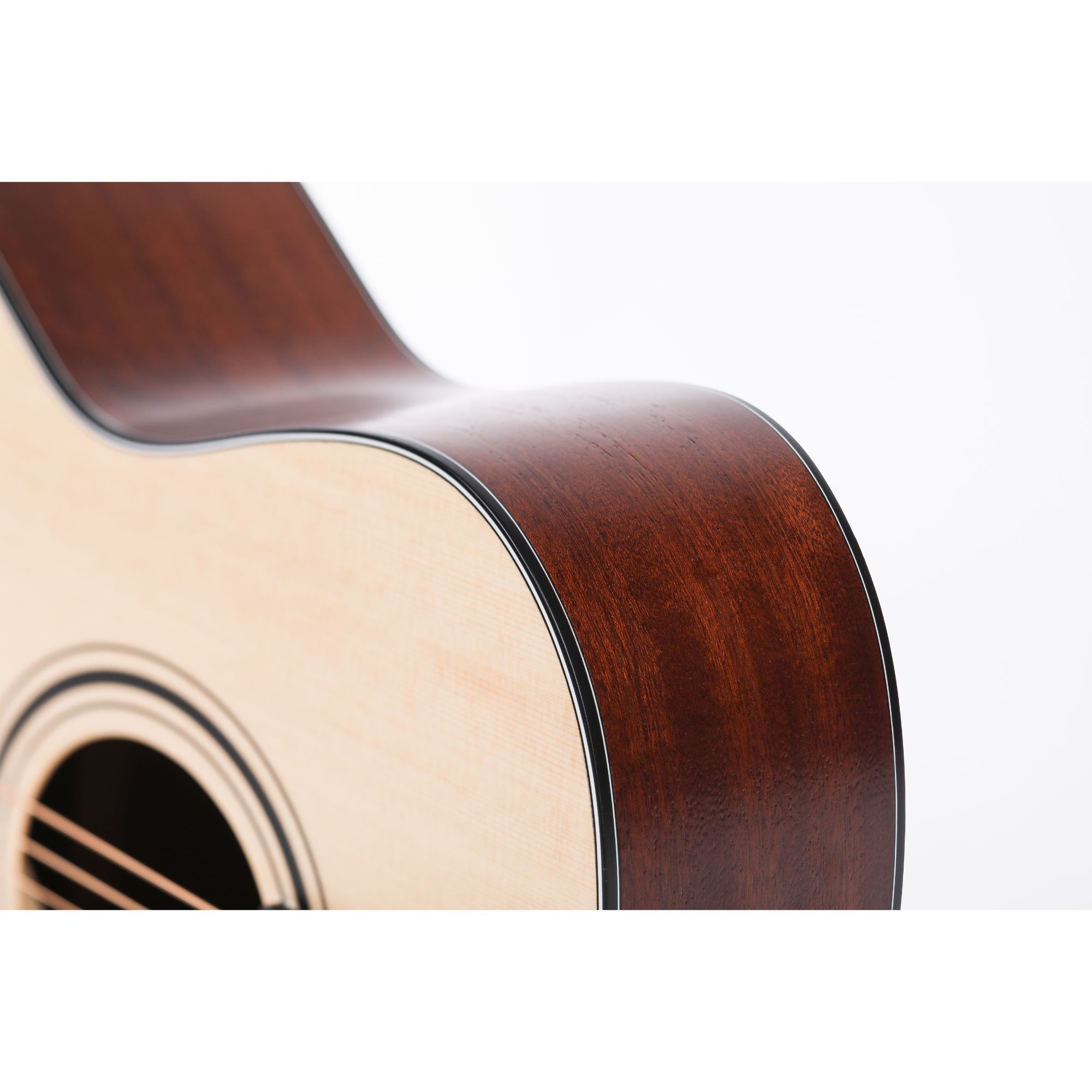 Mantic GT10GC Solid Top Acoustic Guitar