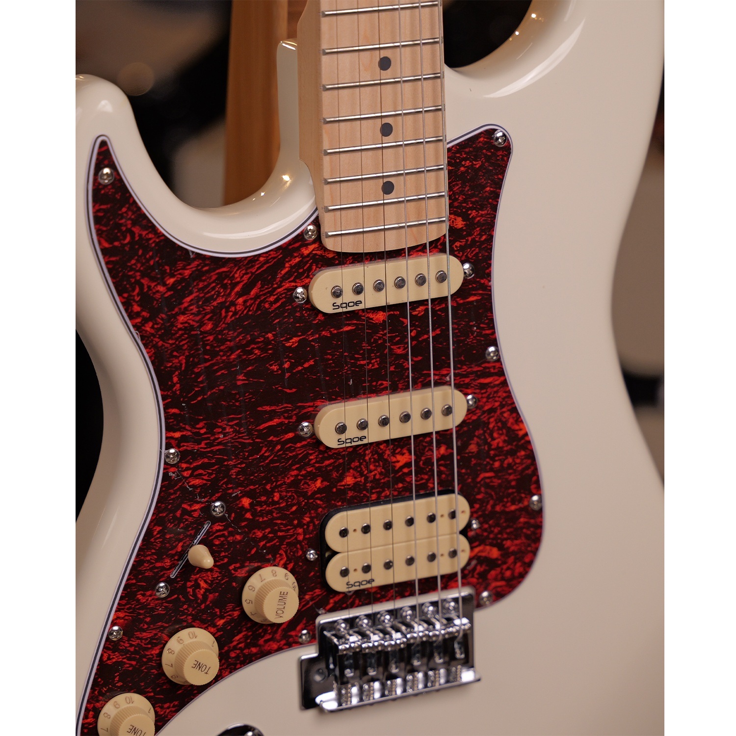 SQOE SEST250 Left handed Olympic White Electric Guitar HSS online in India at johnsmusicin at the lowest price Online price in India