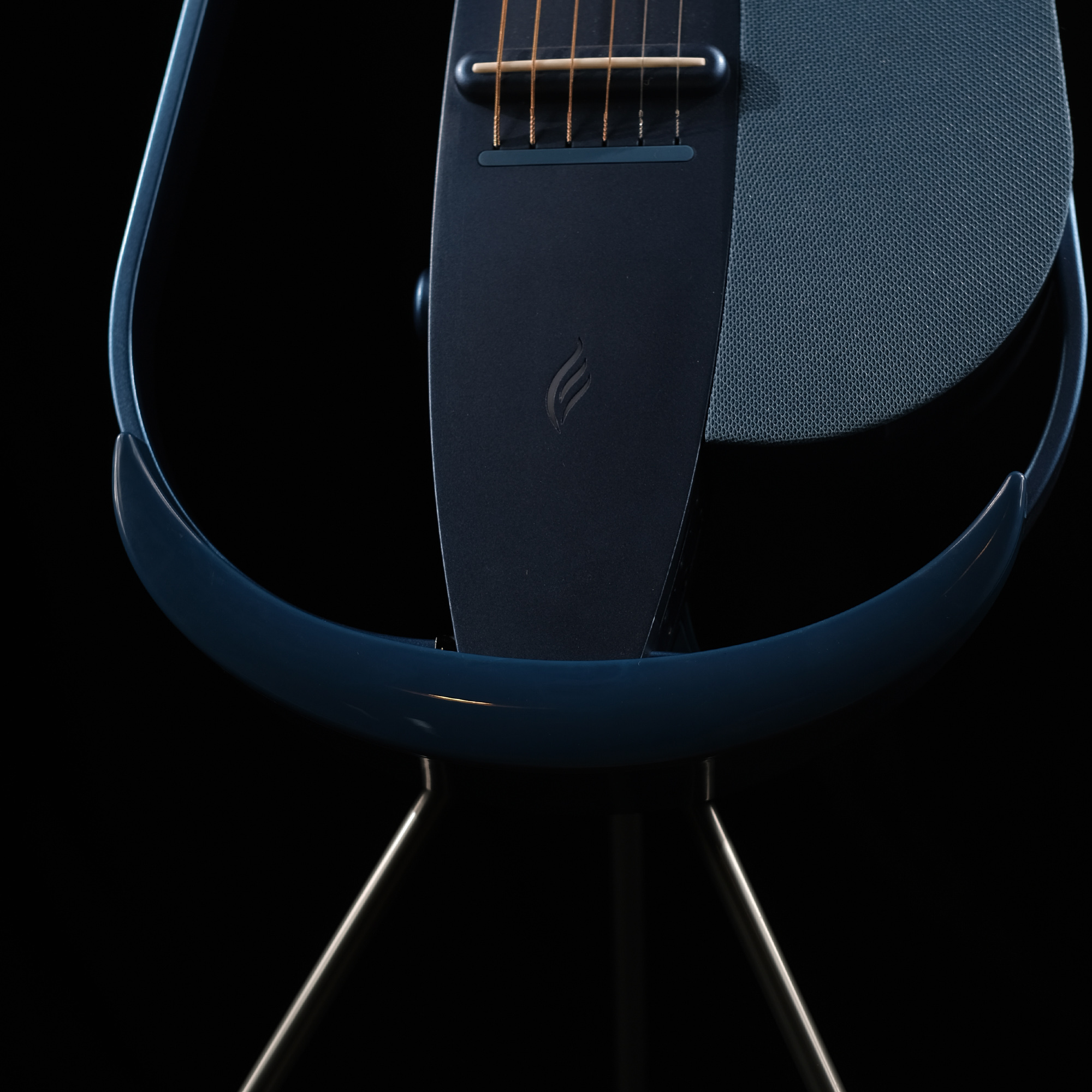 Enya Nexg Wireless charging stand - Blue Online price in India