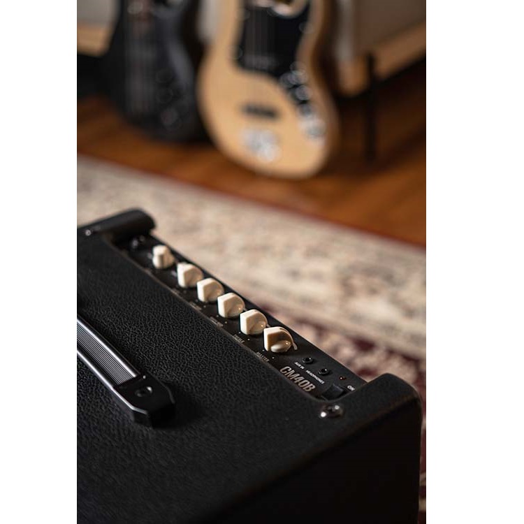 Cort CM40B 40 Watt Bass Guitar Amplifier