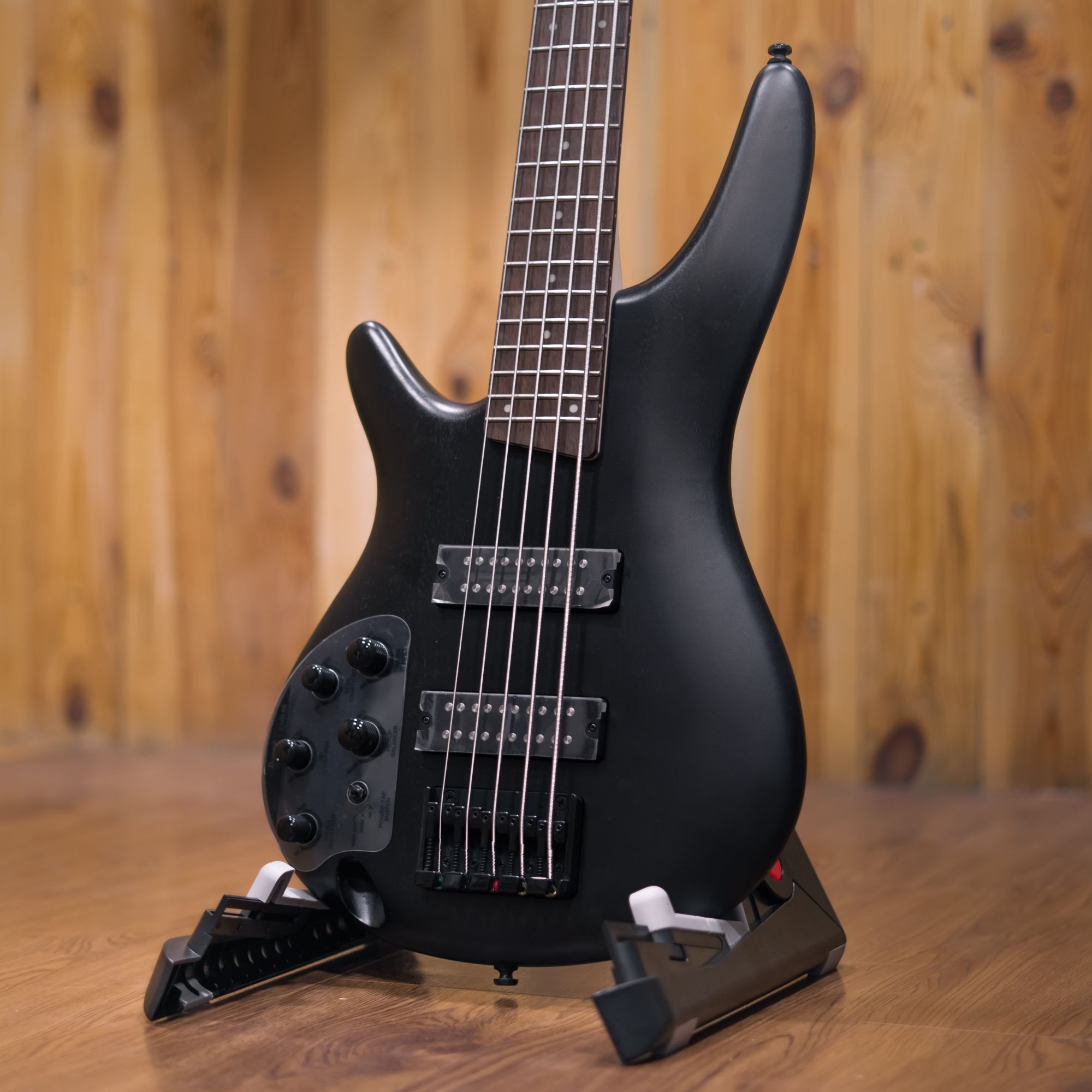 Ibanez left handed bass guitar online price in India