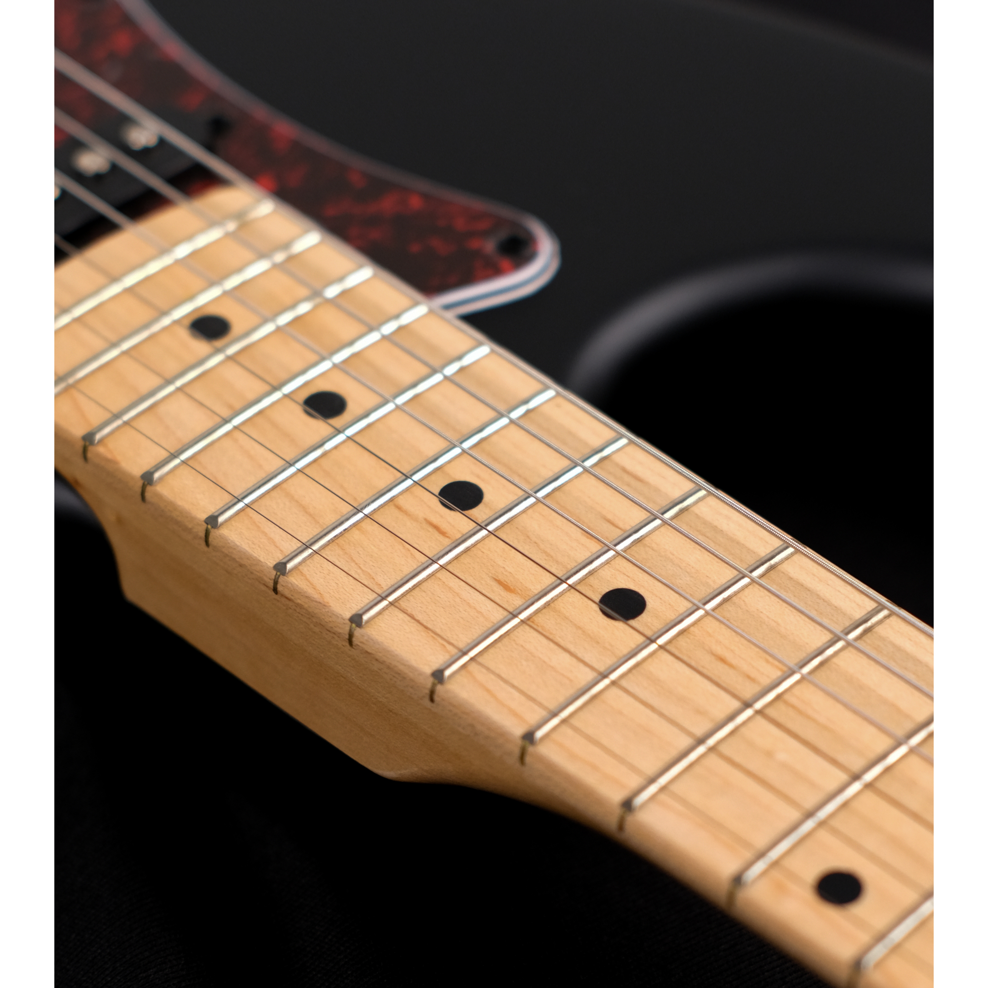Magna ST20M Stratway Satin Black - Maple Online price in India