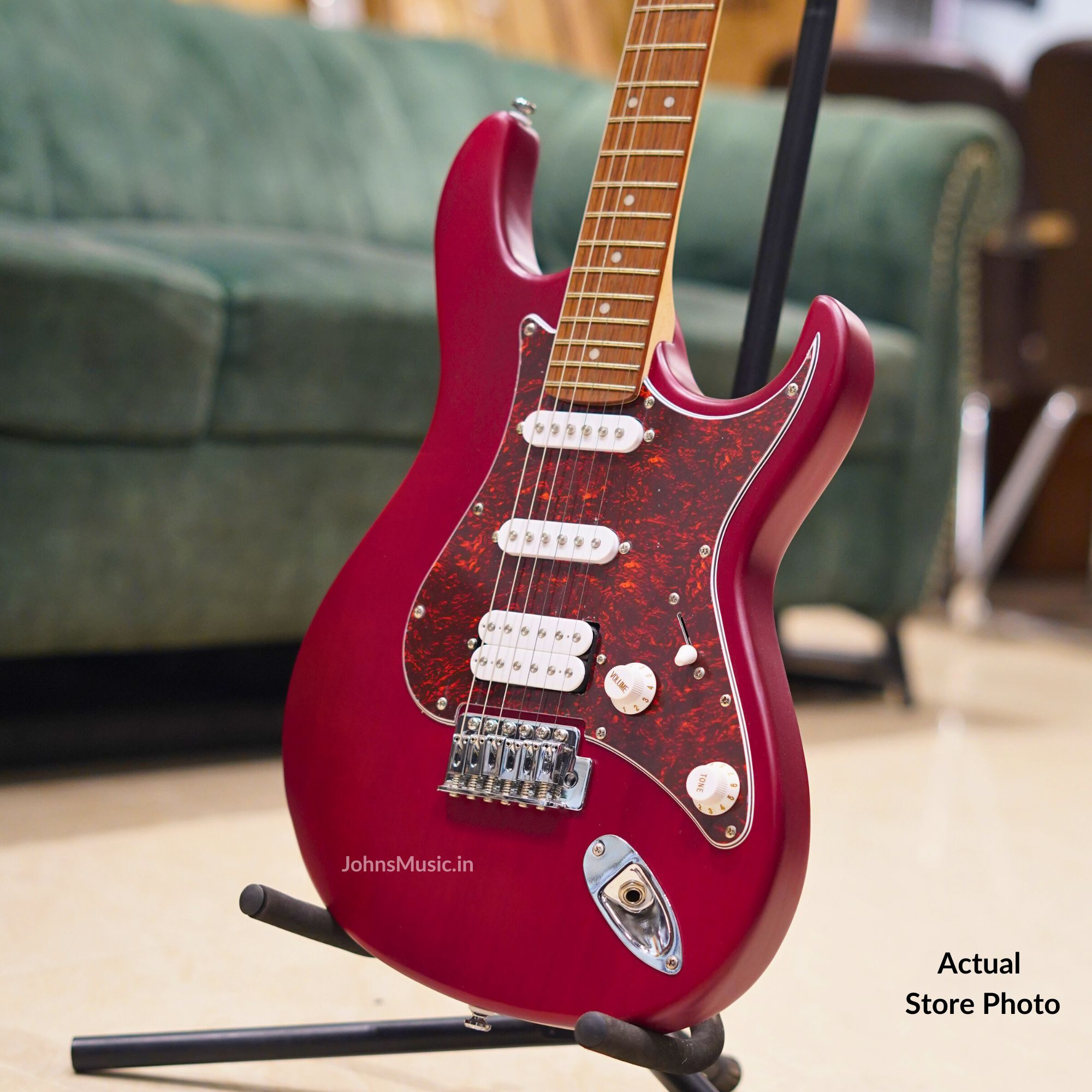 Cort G110 beginner electric guitar online price in India