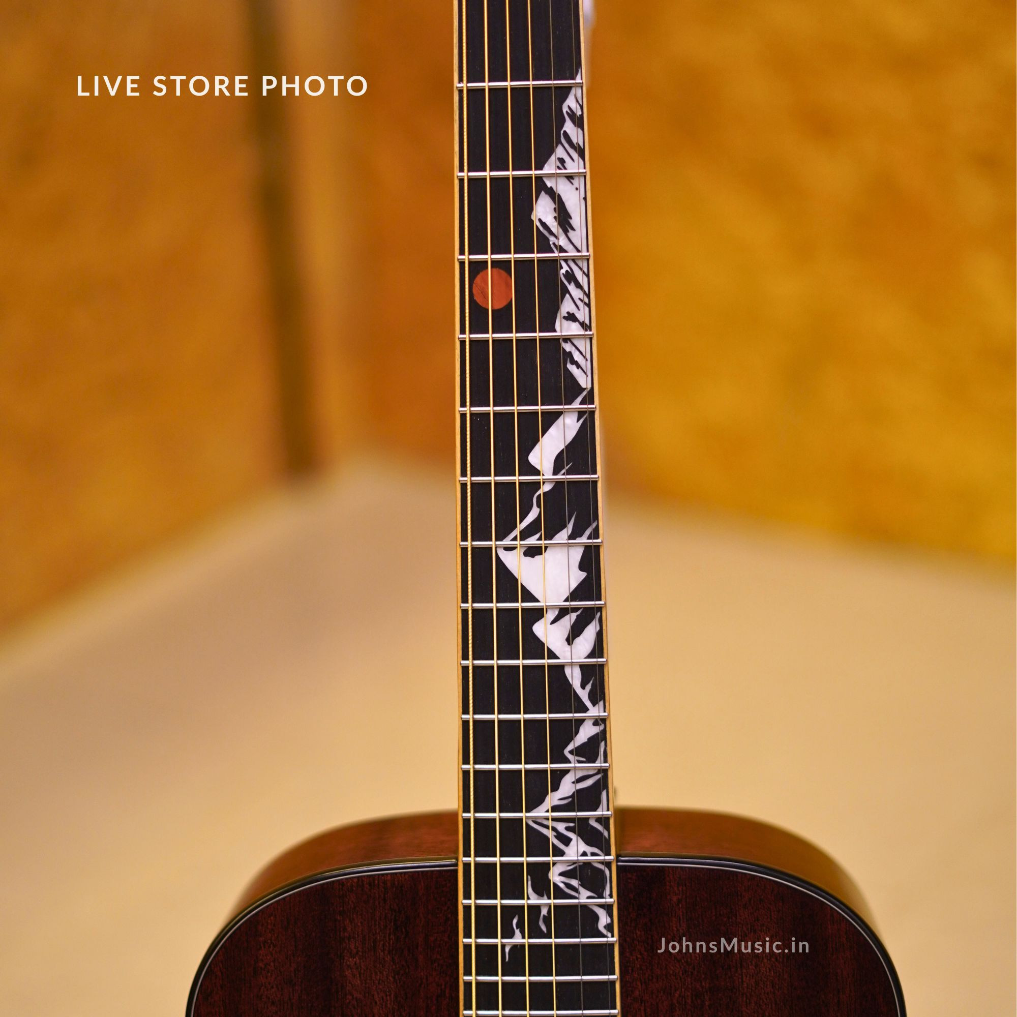 Strydom GS136e electro acoustic travel guitar