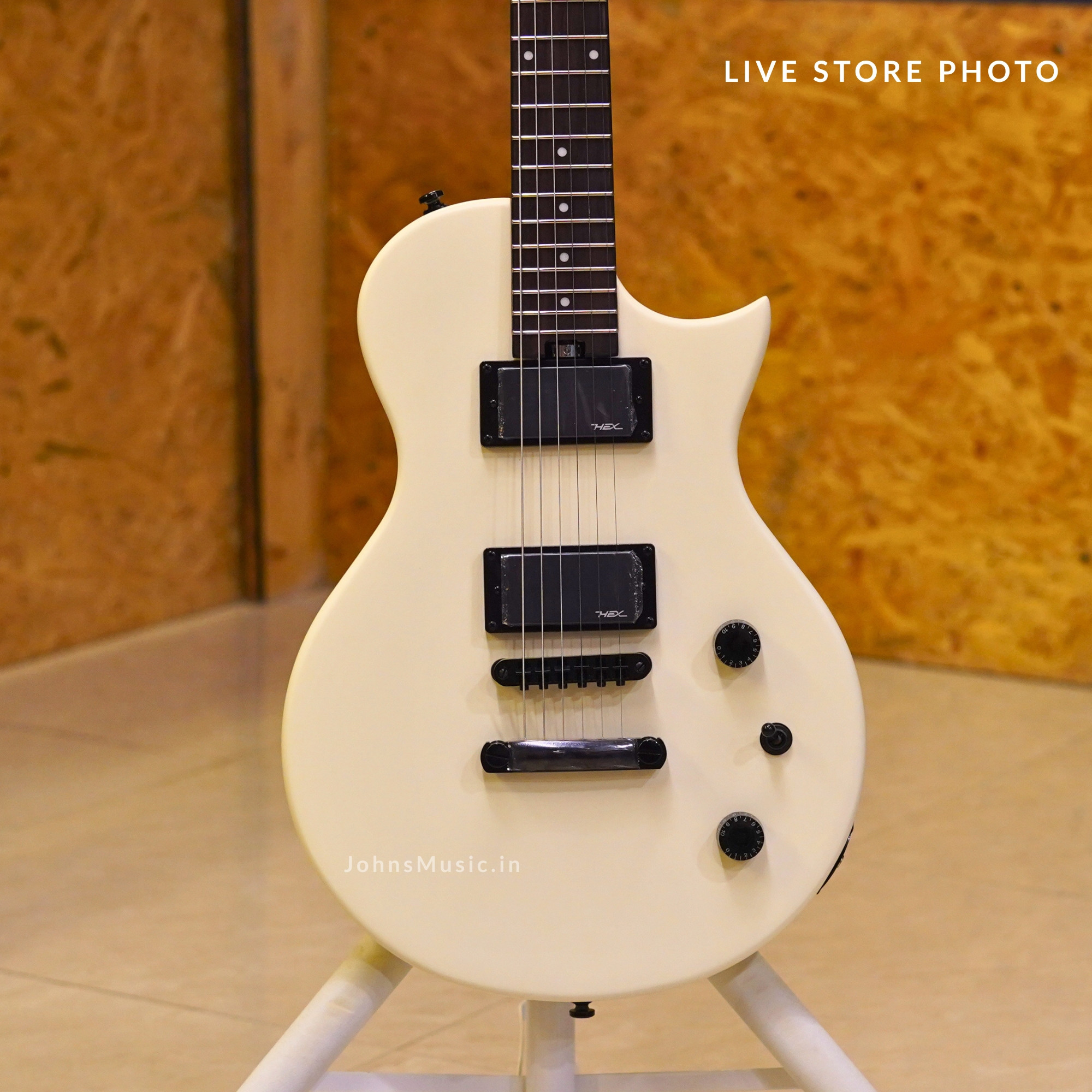 H100 beginner electric les Paul guitar in india