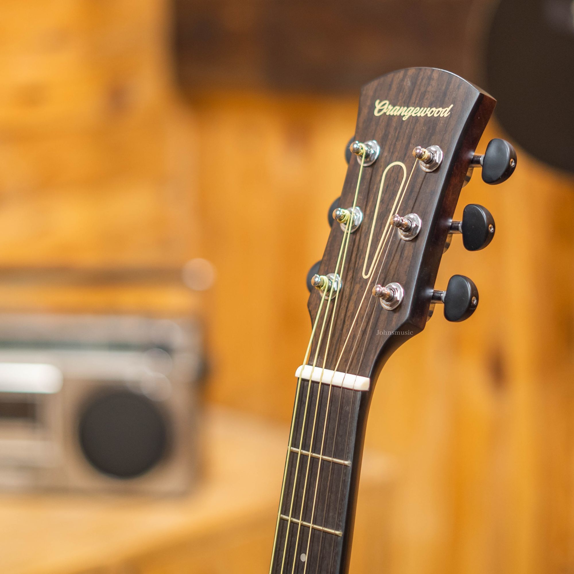 Orangewood Oliver Mahogany Acoustic Guitar Online price in India