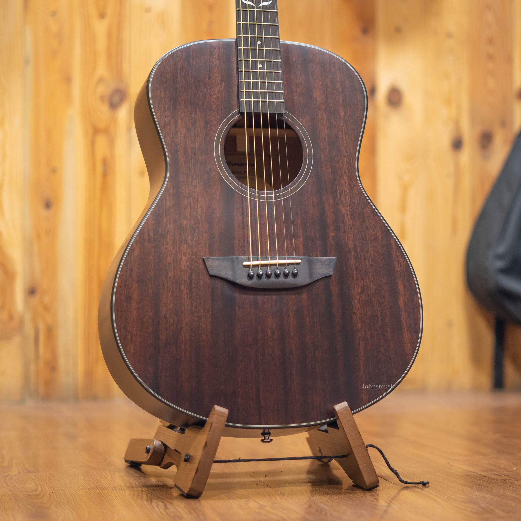 Orangewood Oliver Jr Mahogany Live Mini Grand Concert Electro Acoustic Guitar Online price in India