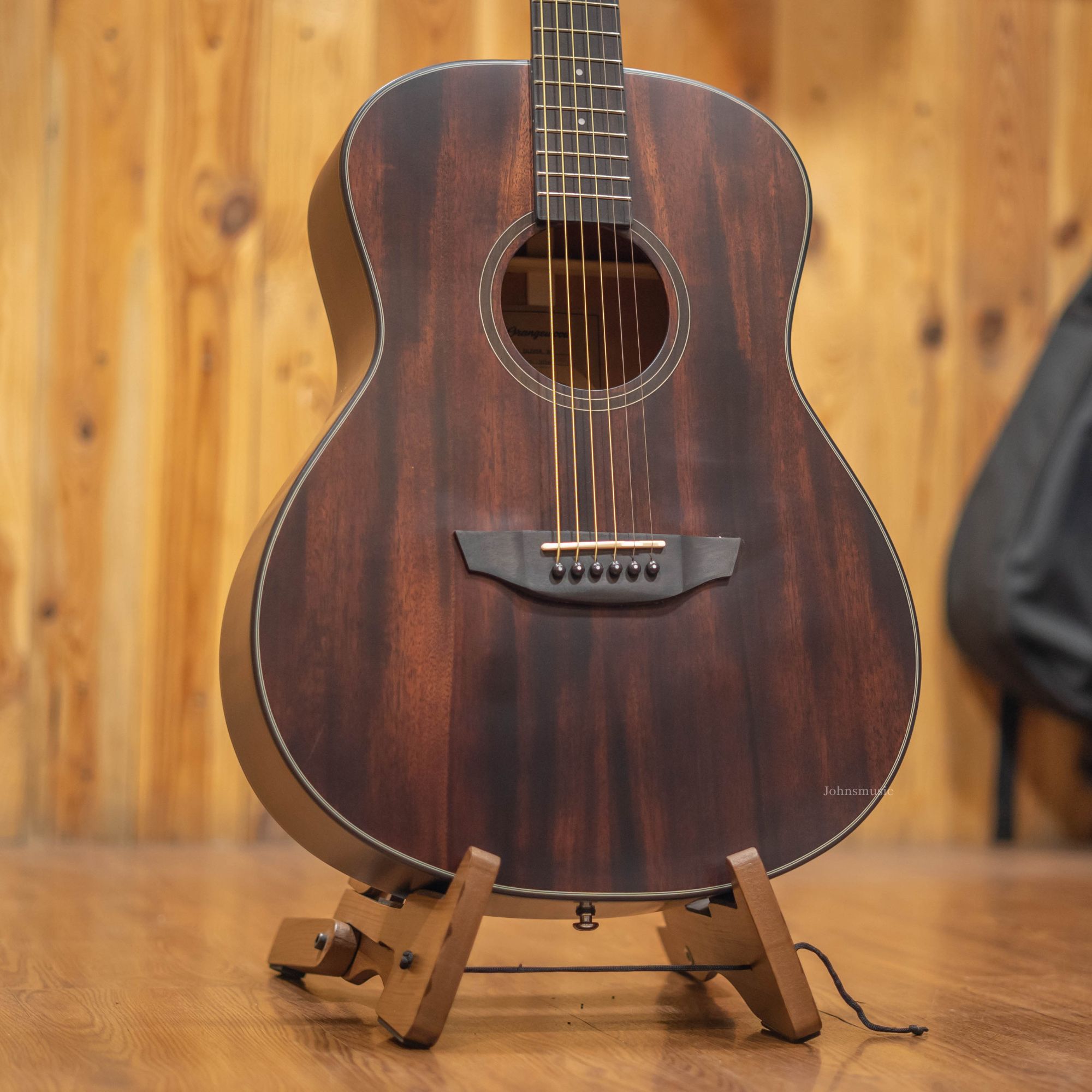 Orangewood Oliver Mahogany Acoustic Guitar Online price in India