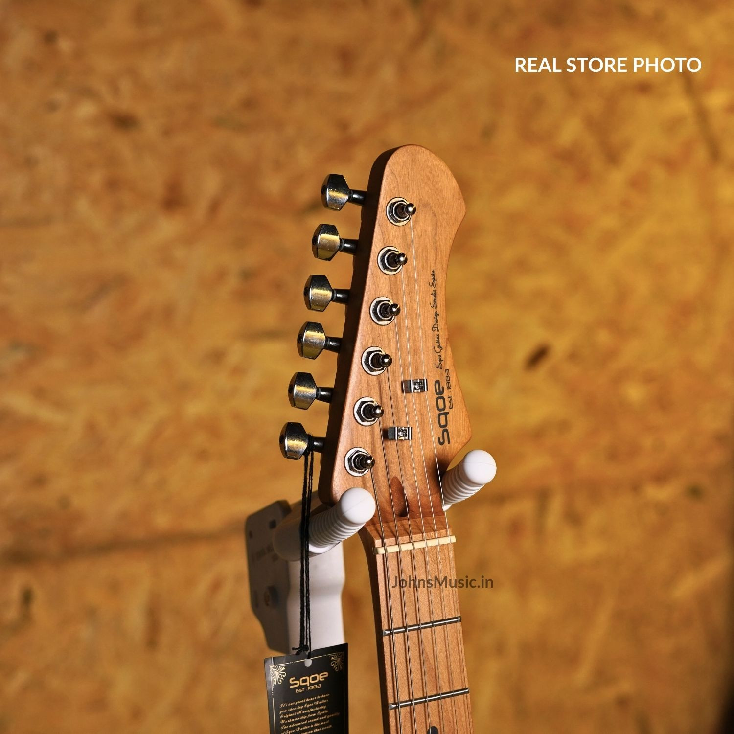 sest600 white electric guitar in india