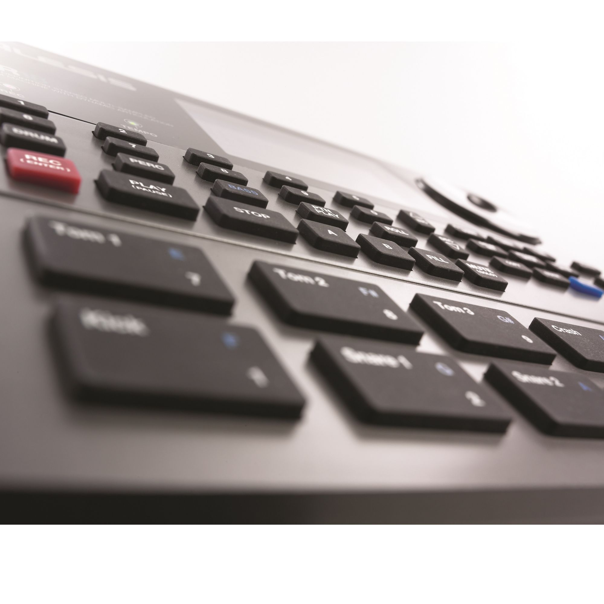 Alesis SR18 Drum Machine with Effects Engine Online price in India