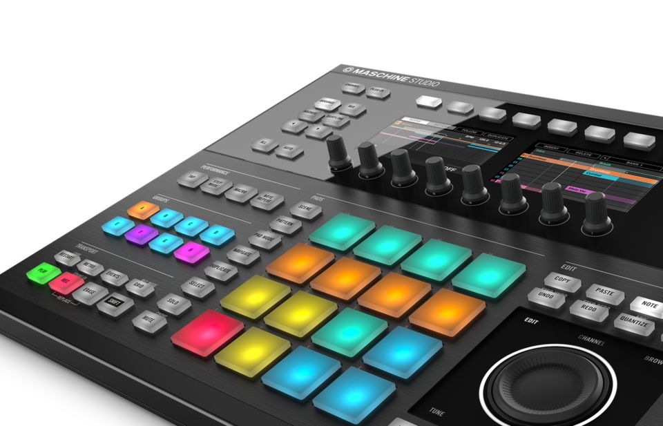 Native Instruments Maschine Studio DJ Controller Interface