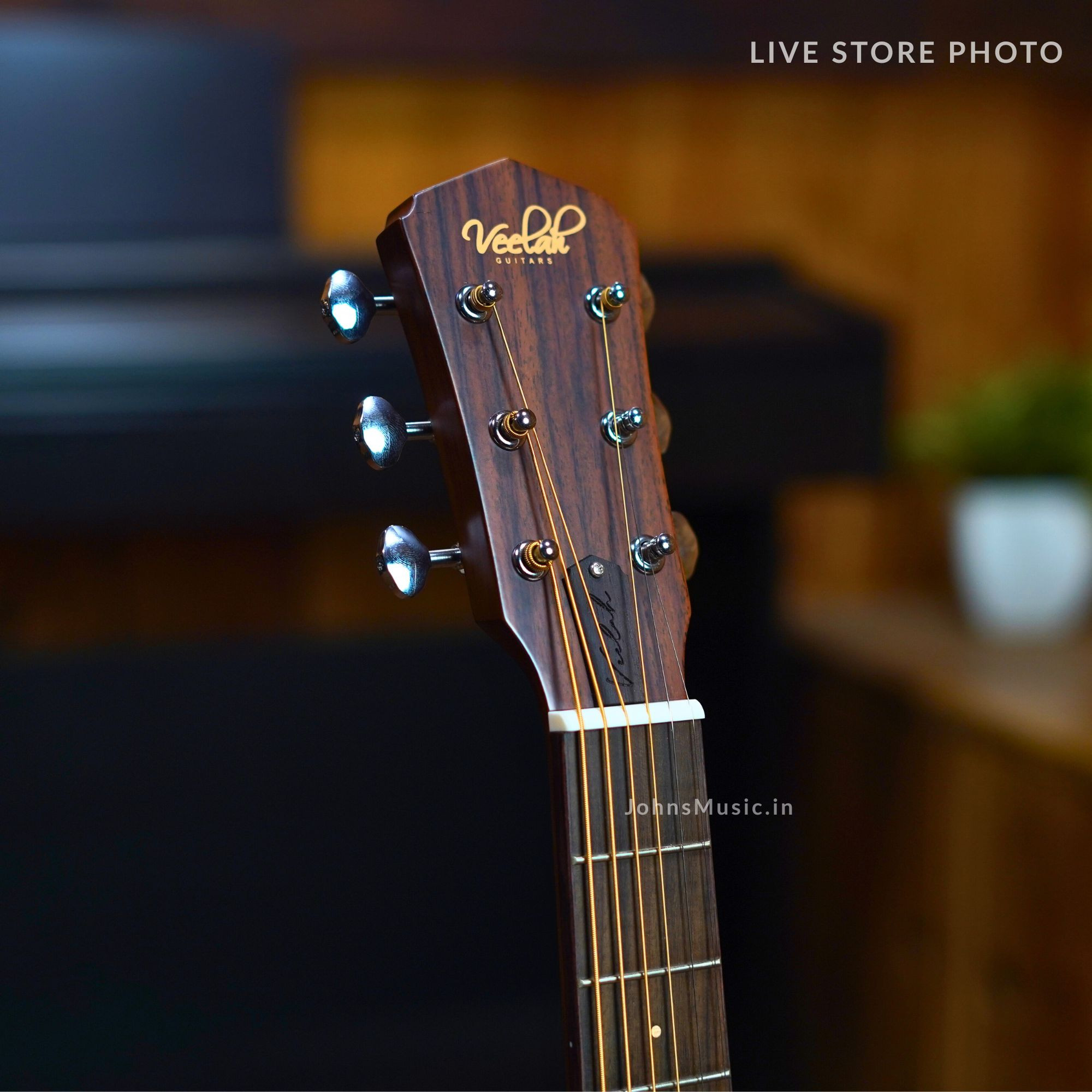 Veelah TOGO-M Solid Mahogany Acoustic Travel Guitar online in India at johnsmusicin at the lowest price Online price in India