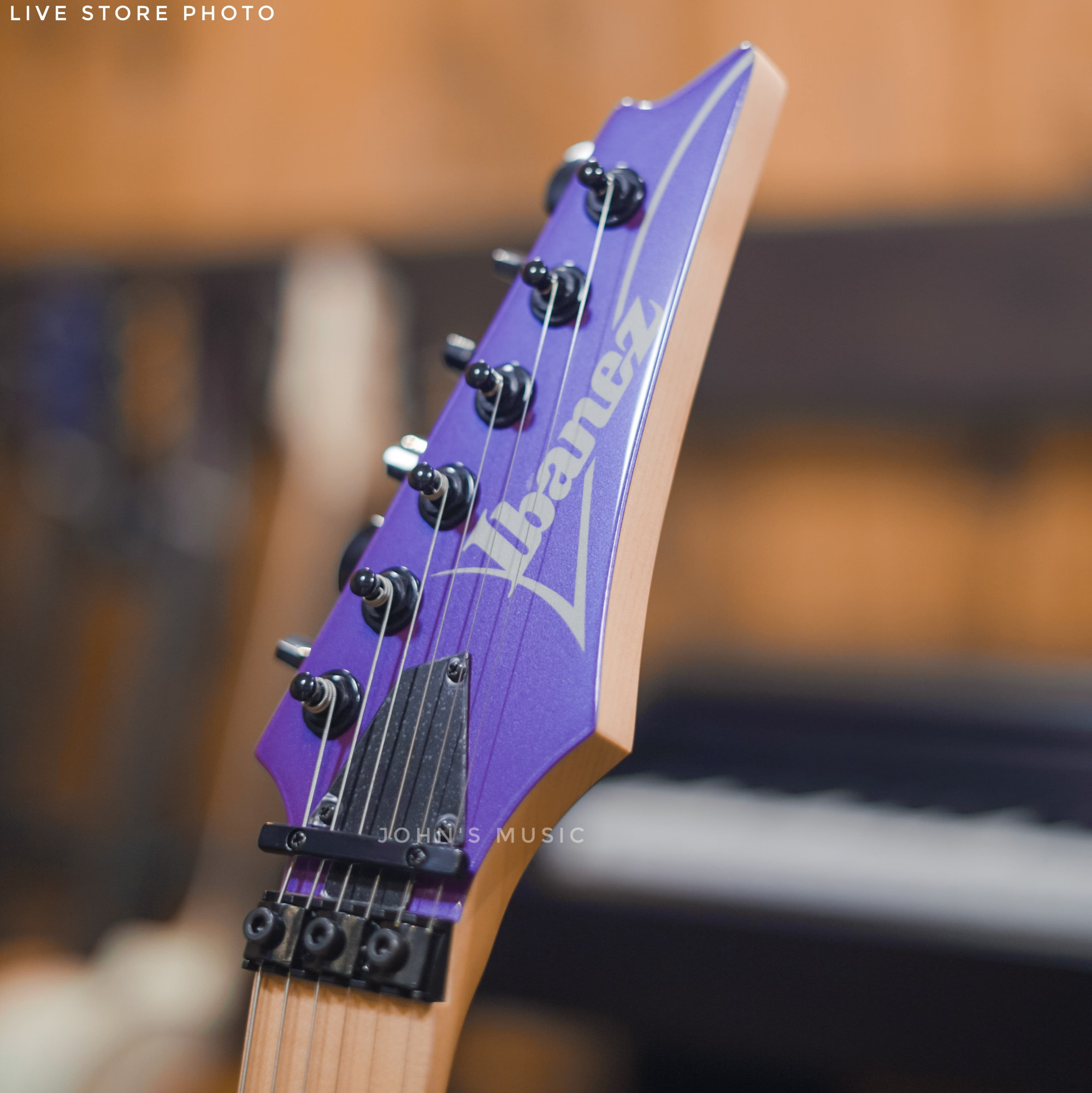 Ibanez RG550 purple neon online price in India