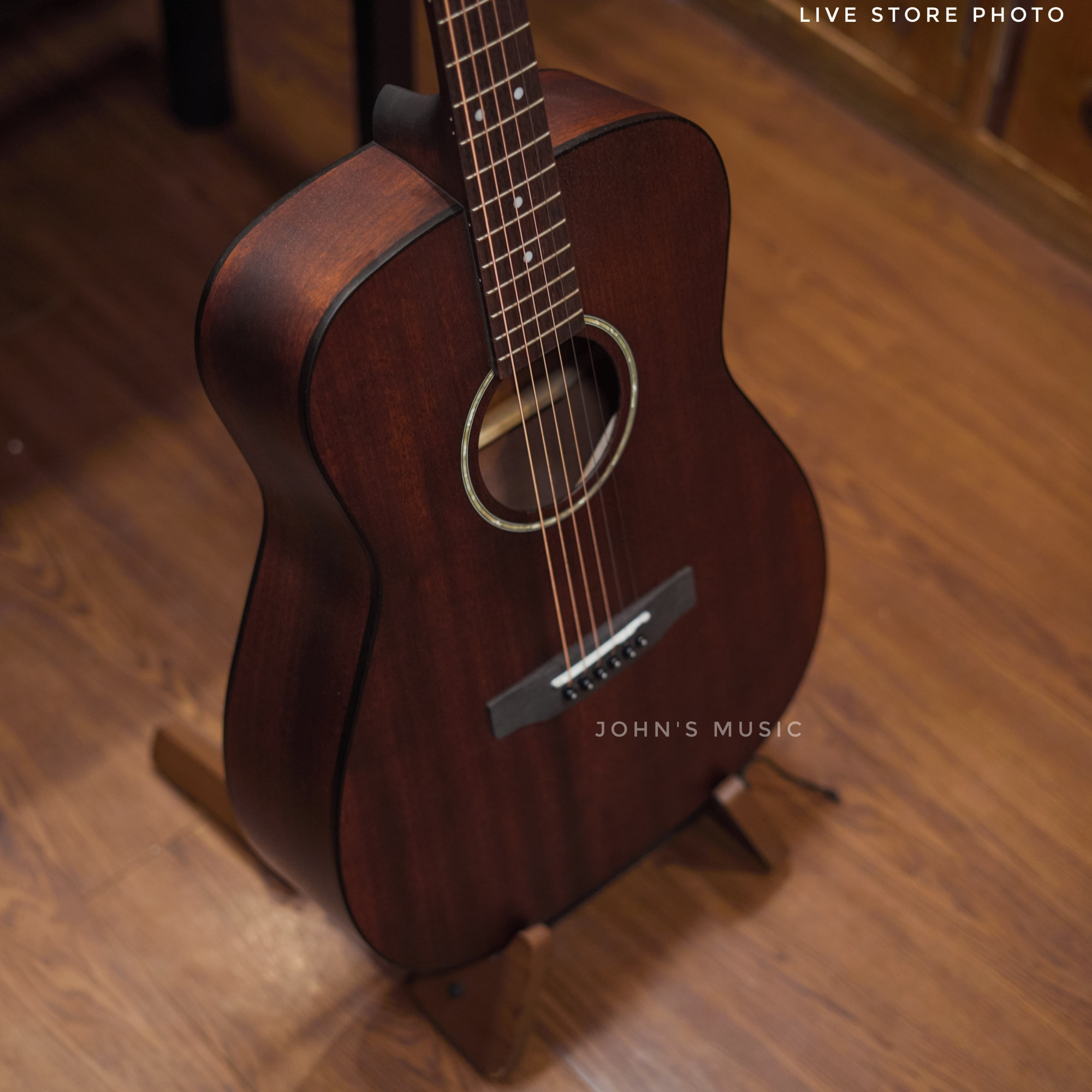 Cort AF510 acoustic guitar online price in india