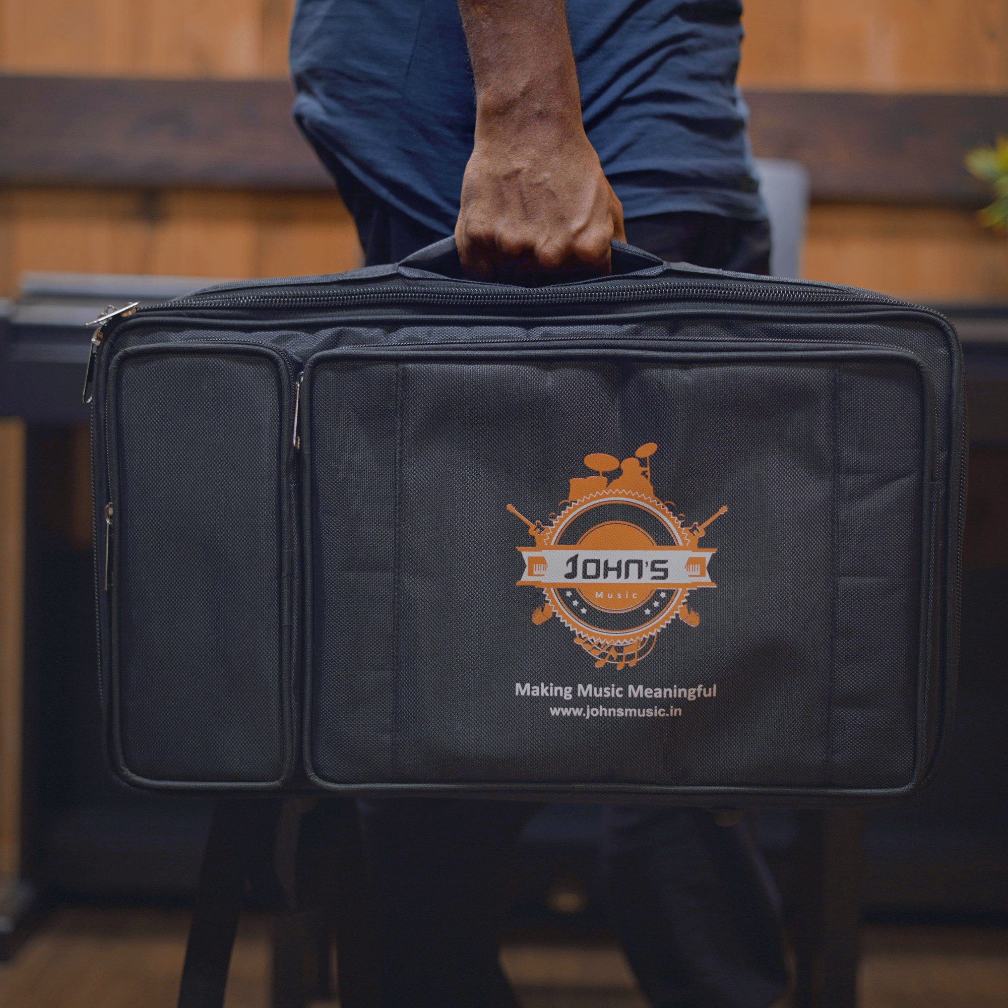 Bag for pioneer FLX4 online in India