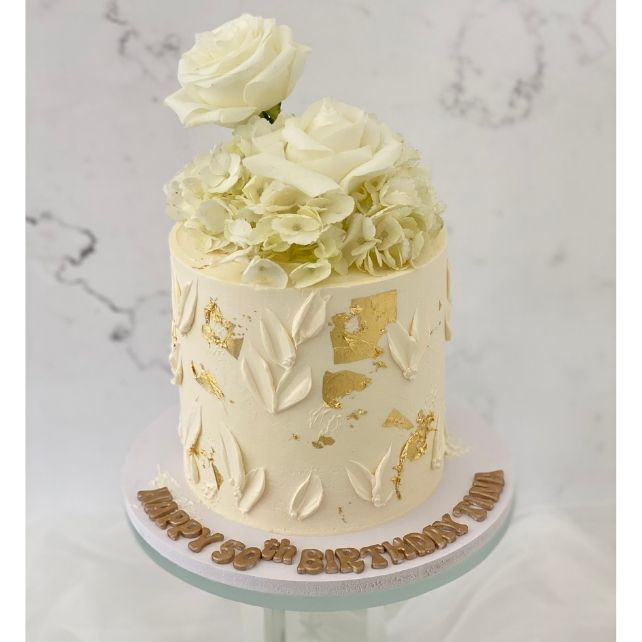 White  Gold Classic Cake