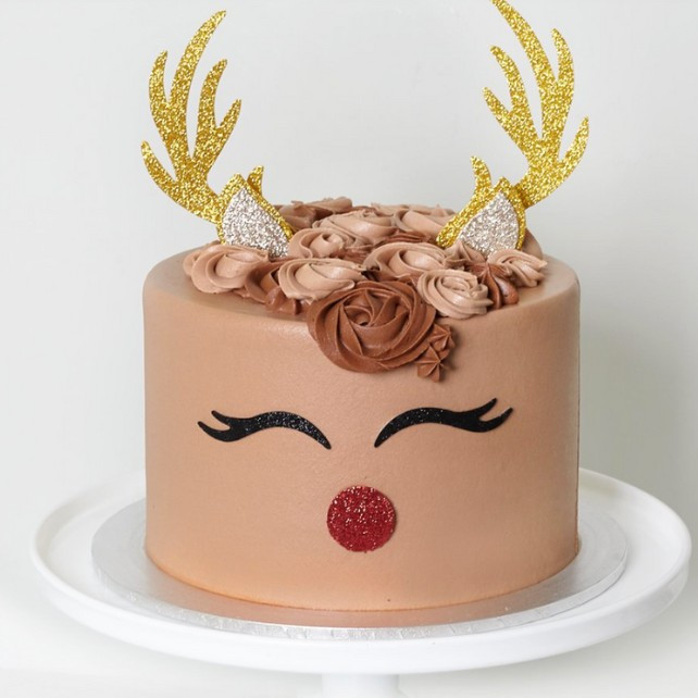 Reindeer Theme Cake
