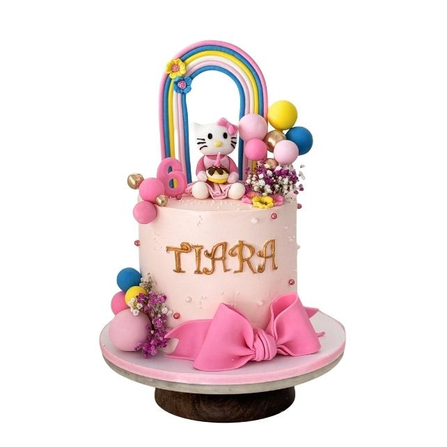 Hello Kitty Cake