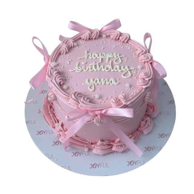 Pink vintage cake