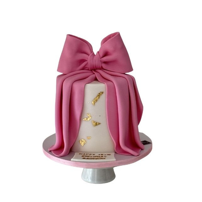 Bow Cake