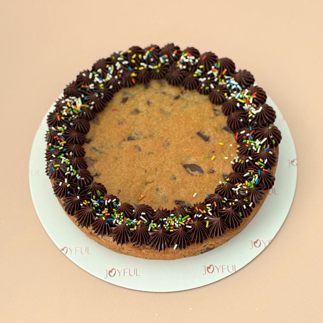Chocolate Chip Cookie Cake