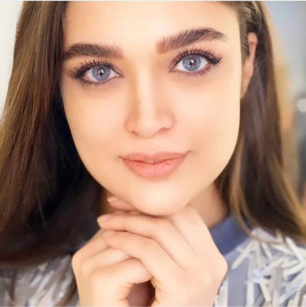 Maroun blue