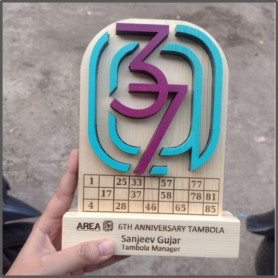 Pine Wood Momento 2