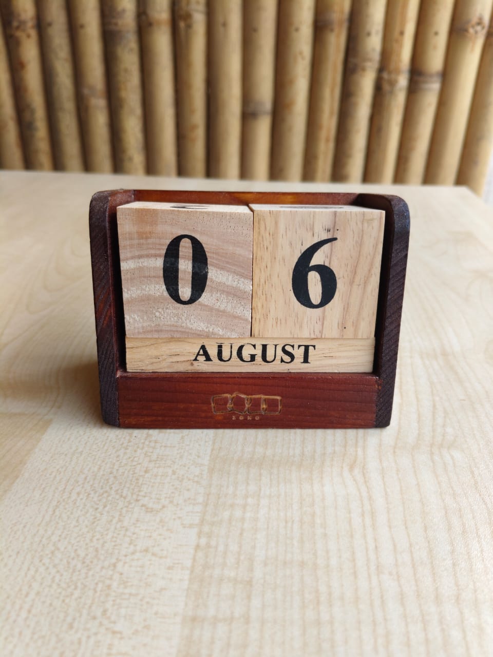 Wooden Cube Calendar