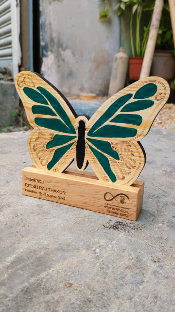 Wooden Art Exhibition Trophy