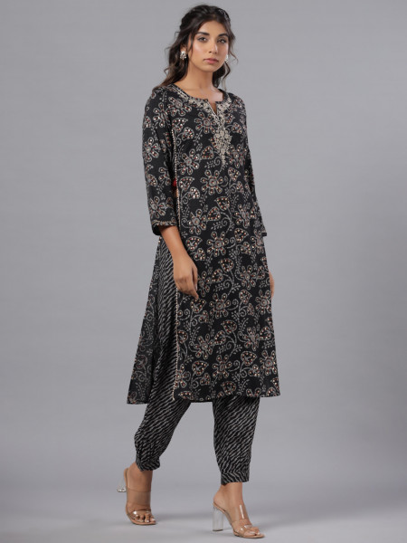 Black Floral Printed Liva Rayon Kurta With Afghani Pants