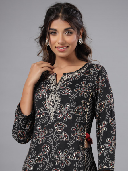 Black Floral Printed Liva Rayon Kurta With Afghani Pants