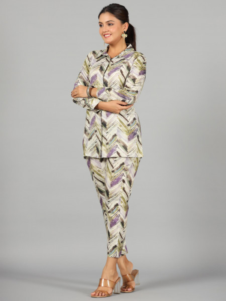 Juniper Green Chevron Printed Rayon Tunic With Pants Set